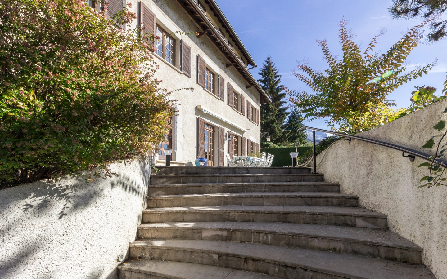 MENTHON SAIN T BENARD - Propriété avec piscine et vue lac-3468