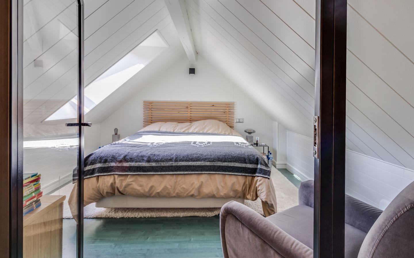 Menthon Saint Bernard - T3 dernier étage proche lac et plage-11