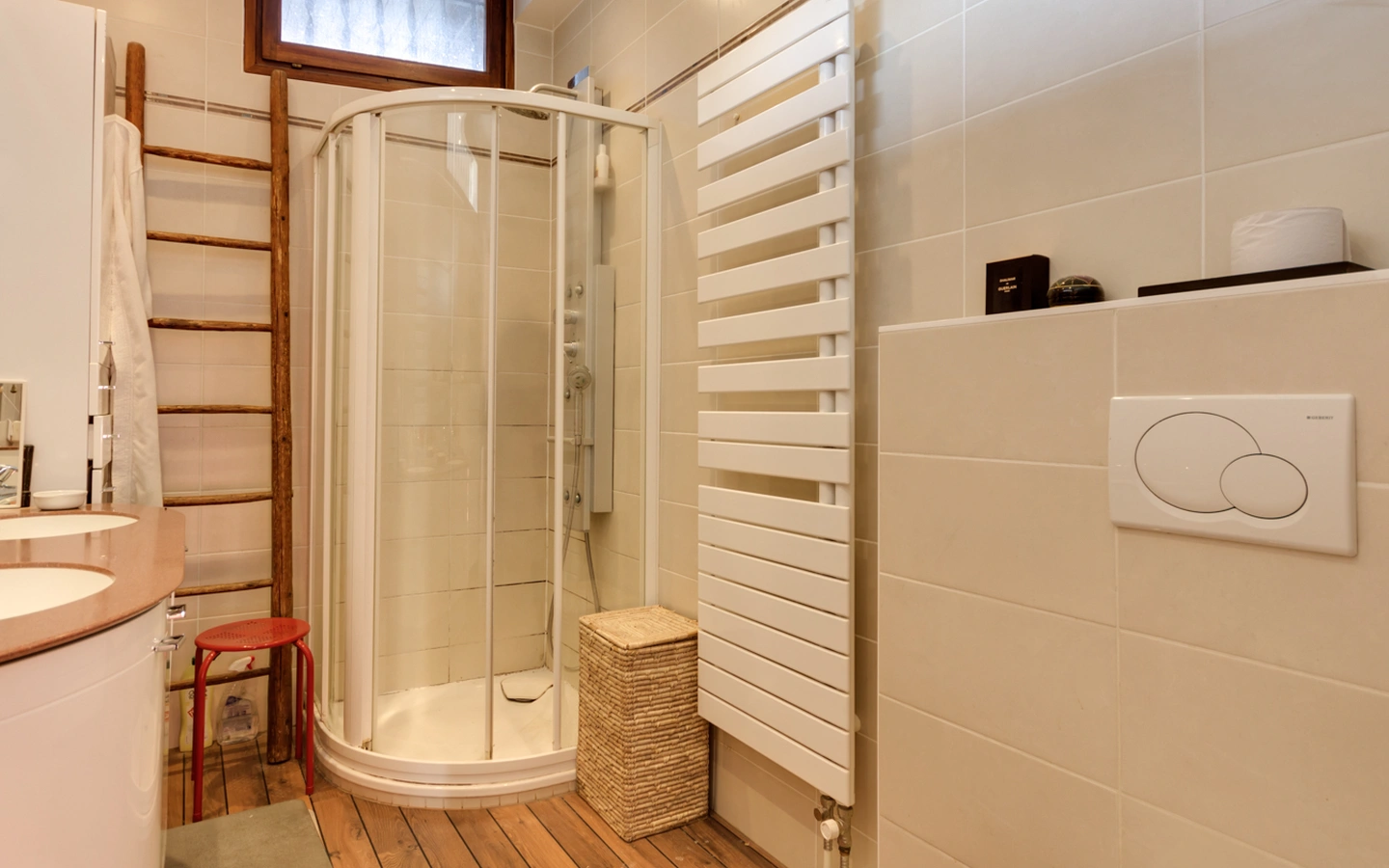 VEYRIER DU LAC - MAISON 5 pièces - proche centre village-16