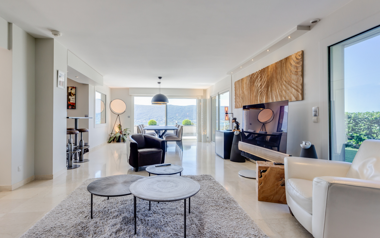 VEYRIER-DU-LAC-maison-haut-de-gamme-vue-panoramique-sur-le-lac-et-les-montagnes-21