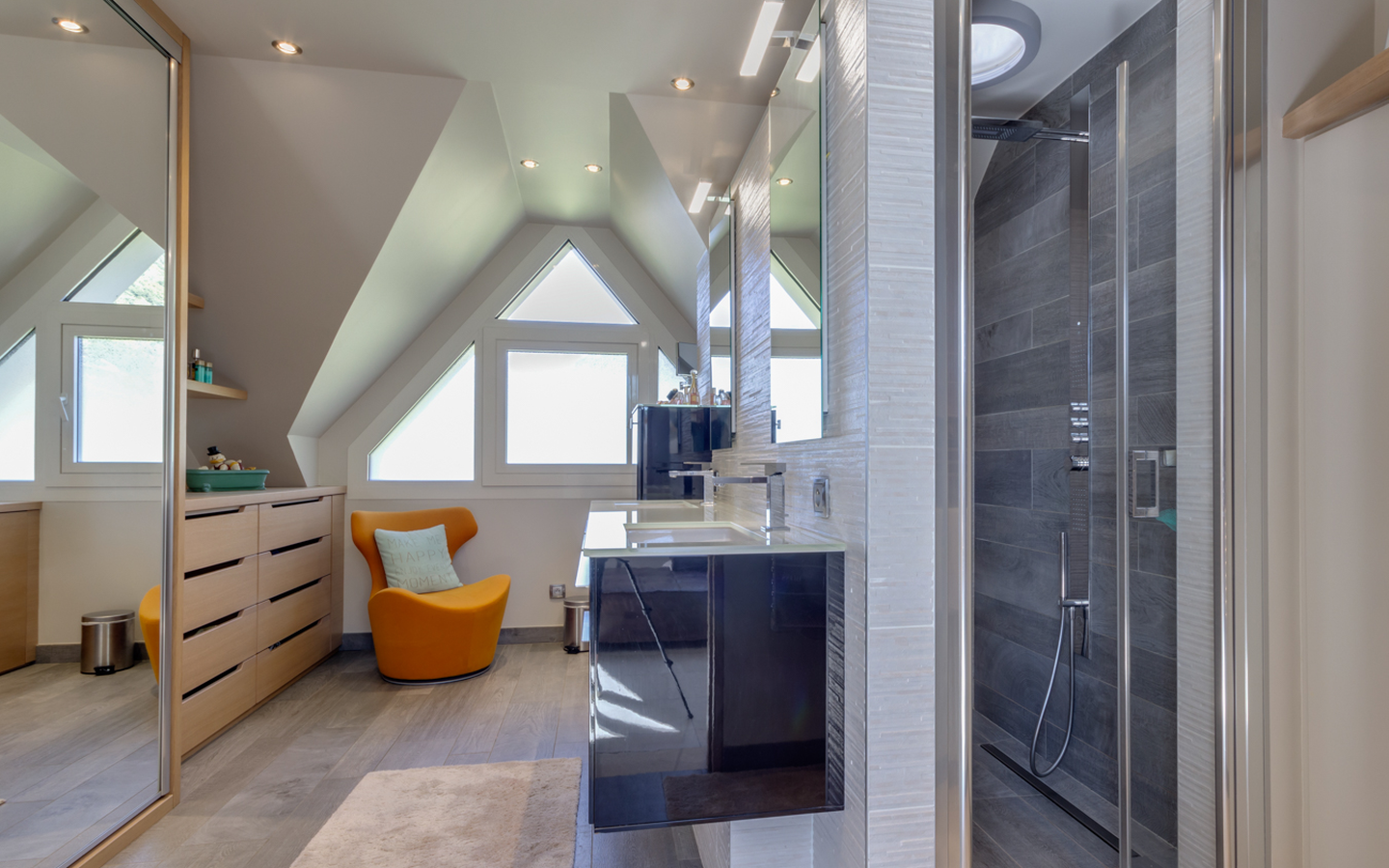 VEYRIER-DU-LAC-maison-haut-de-gamme-vue-panoramique-sur-le-lac-et-les-montagnes-36